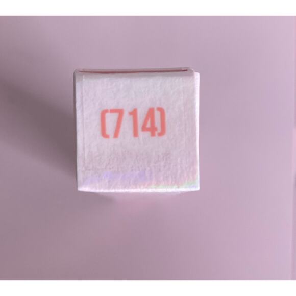 Jeffery Star Supreme Lip Gloss 714 - Picture 5 of 5